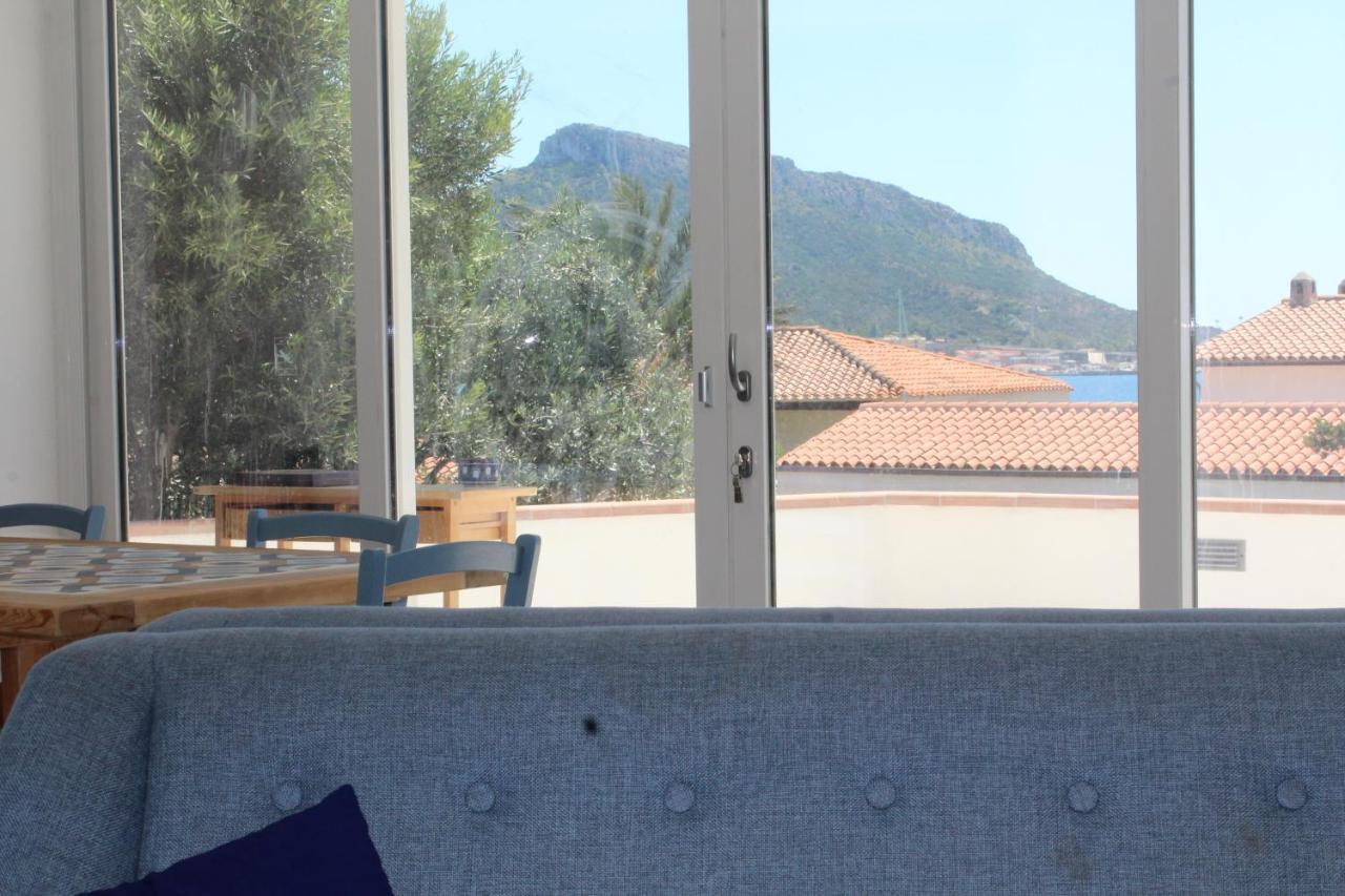 Bona Ciurrata Hotel Golfo Aranci Exterior photo